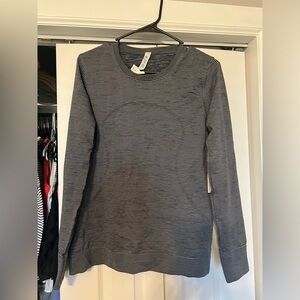 Lulu swiftly relaxed long sleeve